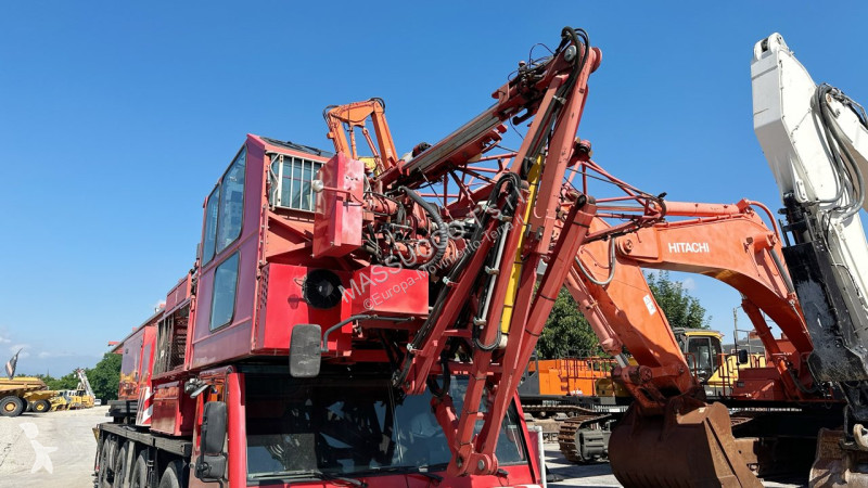 Žeriav  SK488-AT4