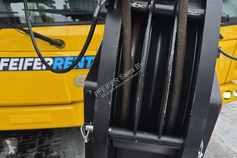 Žeriav Grove GMK5250XL-1 Available For Rent,...