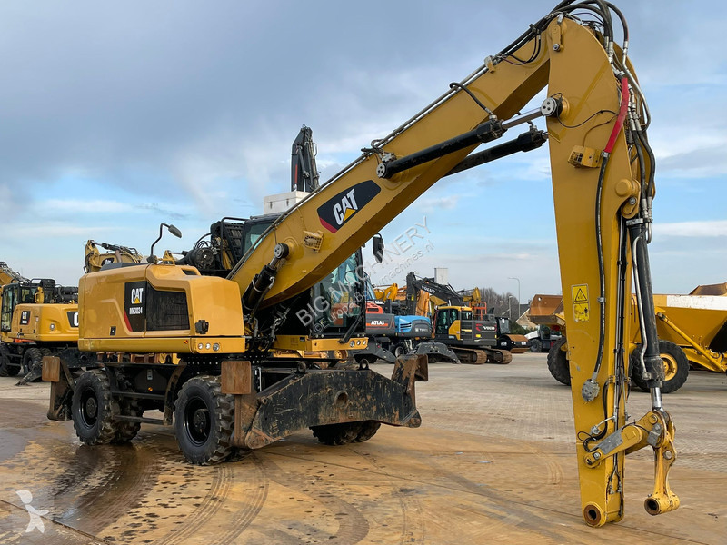 Jeřáb Caterpillar MH3024