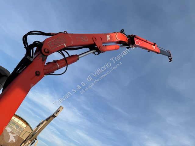 Camion Iveco 79.14 CON GRU FASSI