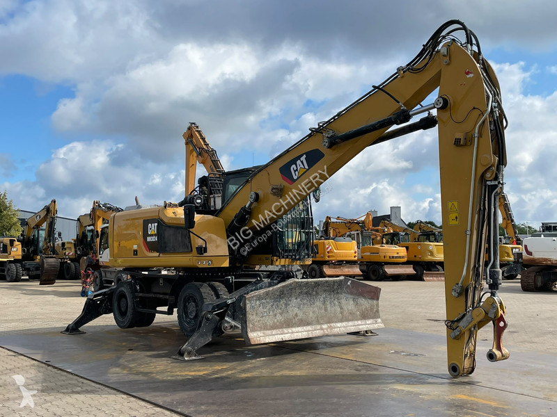 Jeřáb Caterpillar MH3024