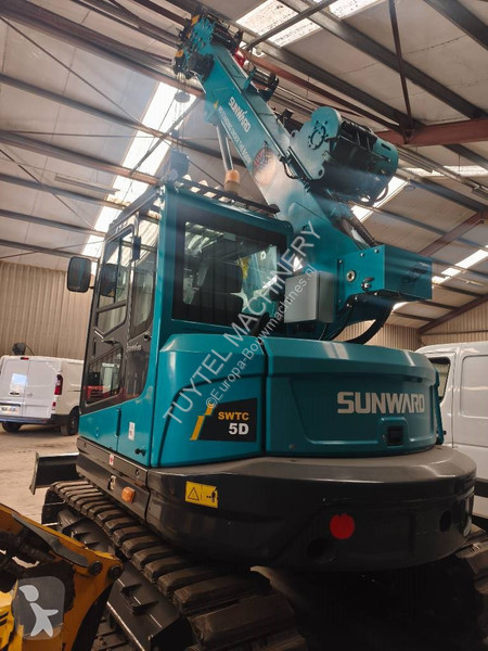 Grue Sunward tele crawler crane telescooprupskraan