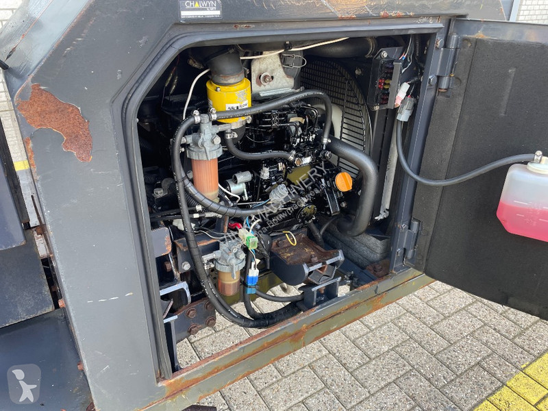 Kraan Unic URW 506 CDER