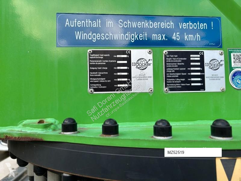 Grue MAN 7.180 mit Böcker Dachdeckerkran bis 37...