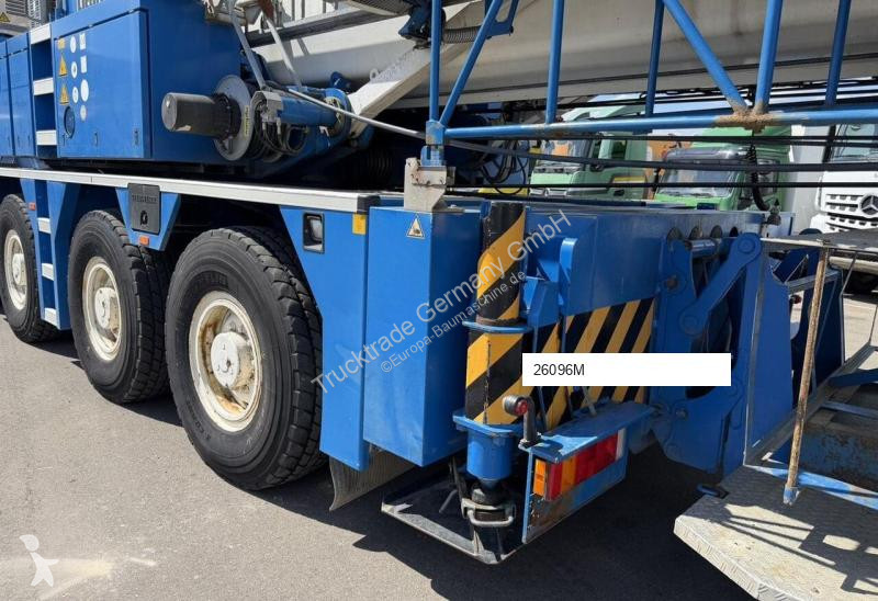 Кран Liebherr MK100