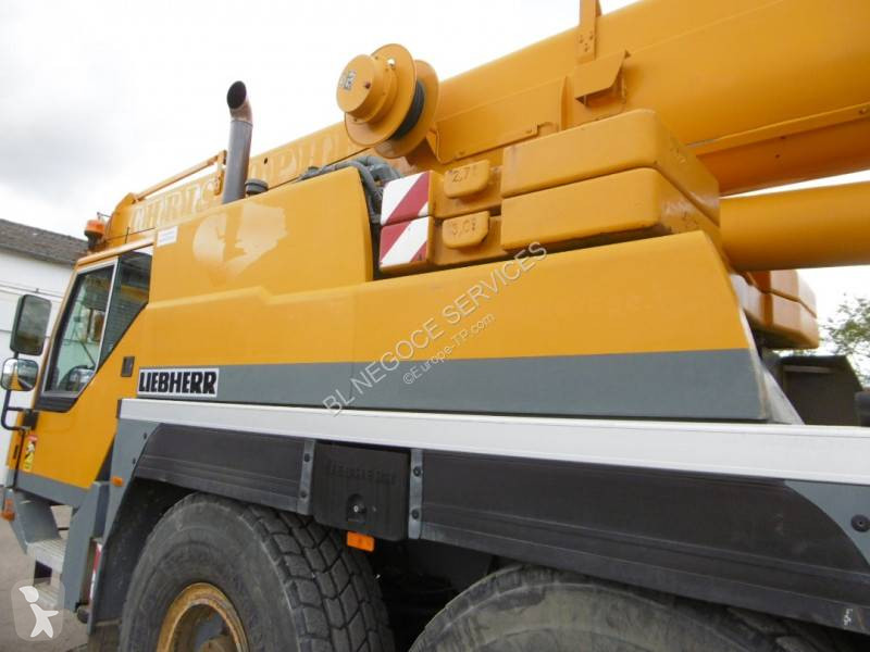 Gru Liebherr 1060-2