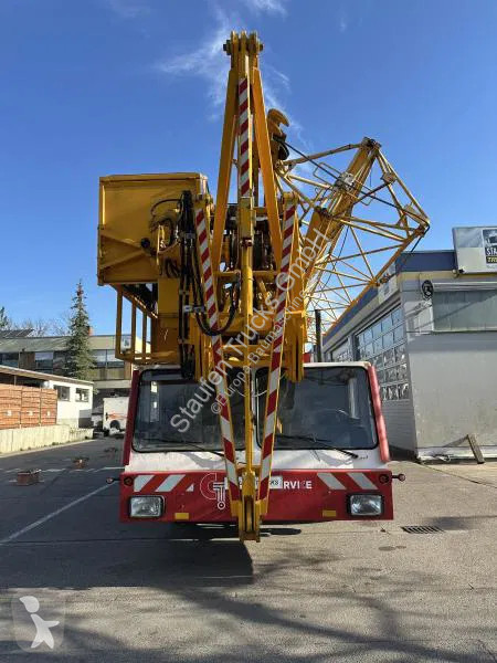 Kran Spierings Auto- Turmdrehkran Gittermast...
