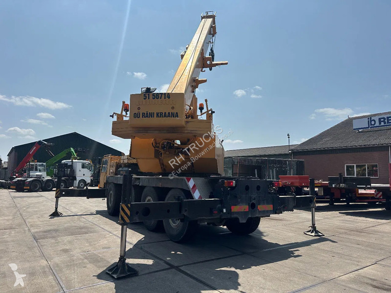 Kran Liebherr 1070 8X8