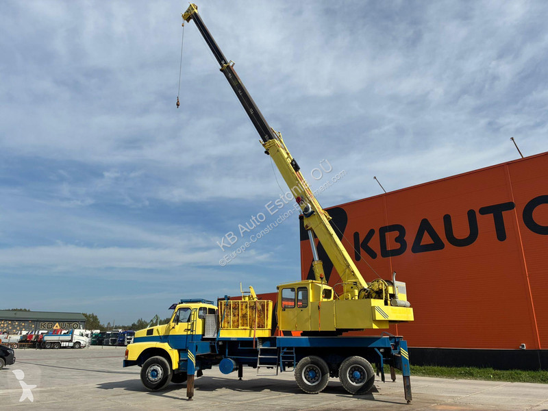 رافعة Volvo N 10 6x4 BJÖRNKRANAR C 1601 / 20...
