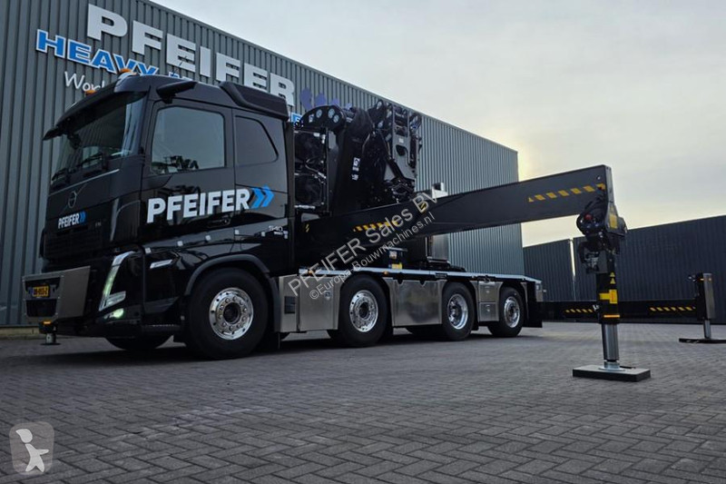 Grue Volvo FH540 8X2 WITH HIAB 140TM CRANE...