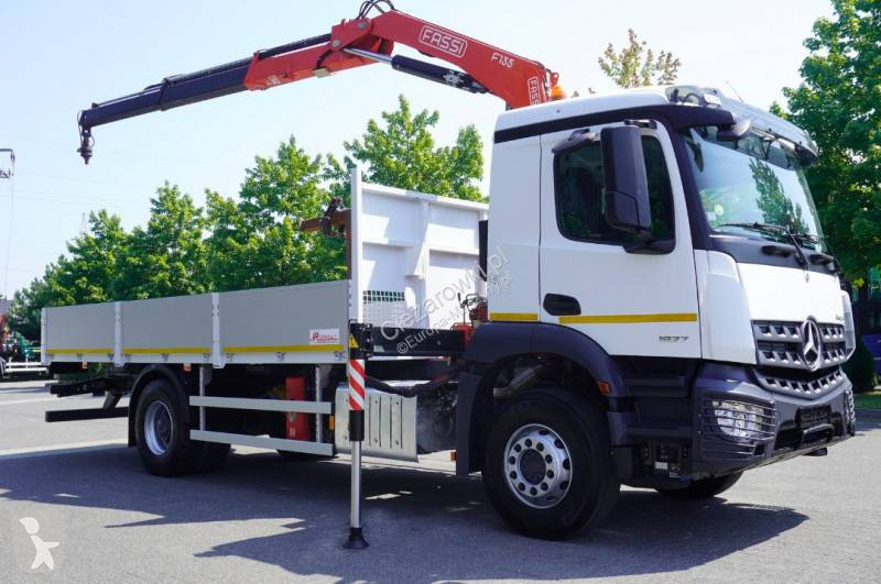Jeřáb Mercedes Arocs 1827 4x2 / 70 tys km!!! /...