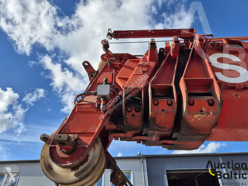 Macara Liebherr UTM 526
