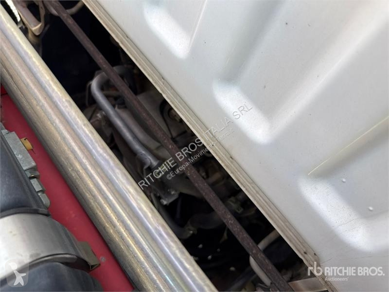 Grua Nissan Fassi F32.A 0.23 Active 1600 kg on...