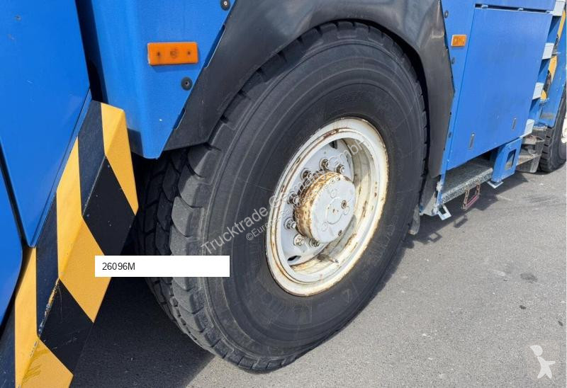 Macara Liebherr MK100