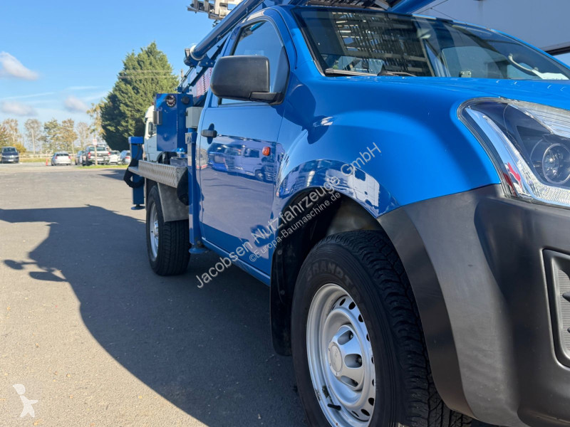 Dźwigi Isuzu D-MAX  4x4 Allrad Möbellift...