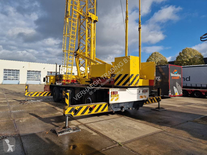 Grua Spierings SK 365 AT3
