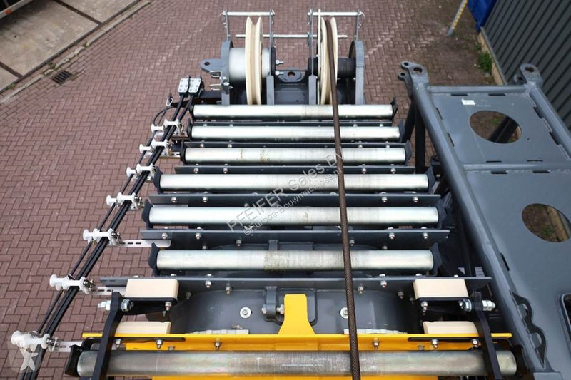 Žeriav Grove GMK5250XL-1 Available For Rent,...
