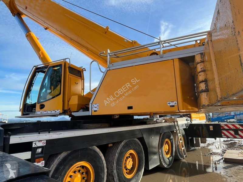 Grue Liebherr LTM 1300 6.2