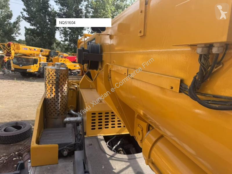 Jeřáb XCMG XCT220
