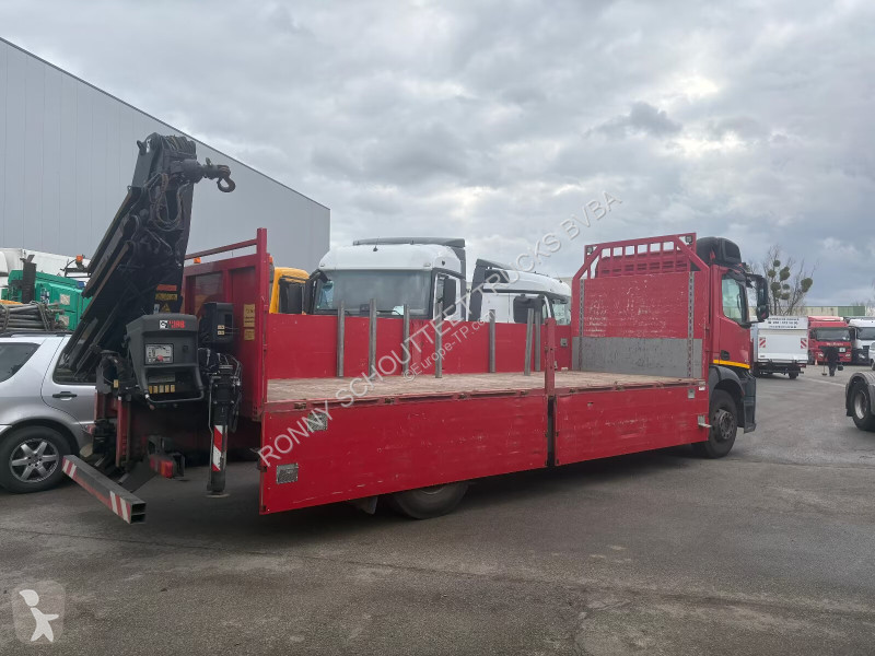 شاحنة Mercedes Antos 1830 L 4x2, Kran HIAB 122...