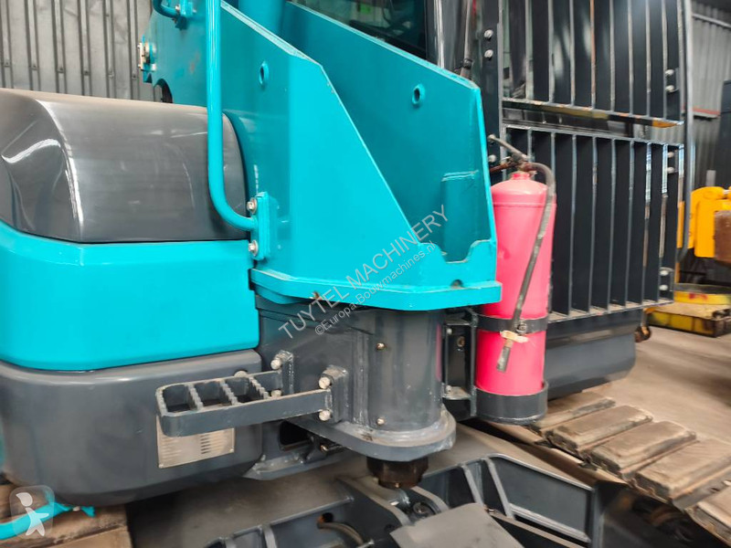 Grue Sunward tele crawler crane telescooprupskraan