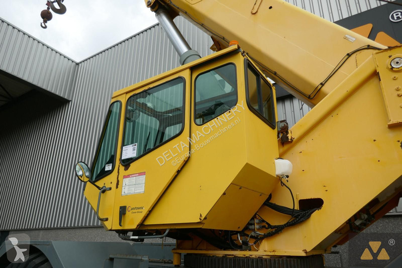 Kran Grove RT700E