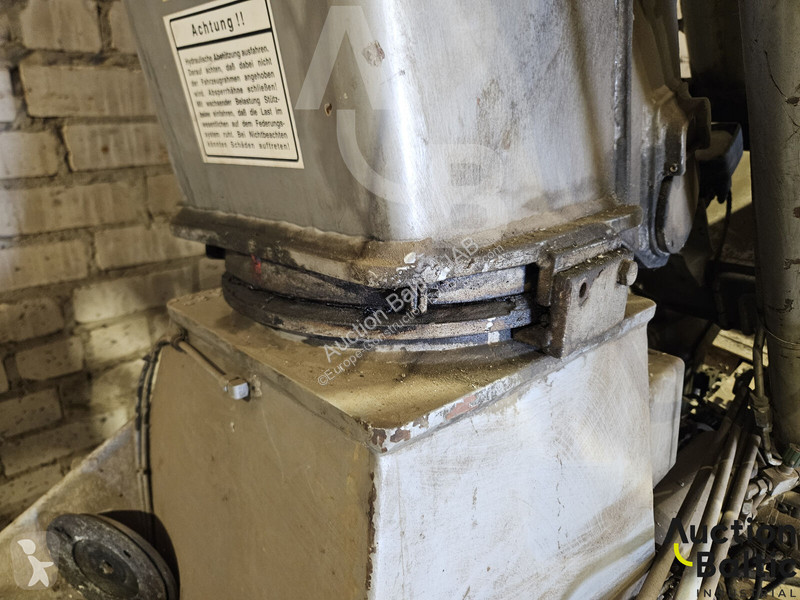 Kran MKG HLK 225 HP