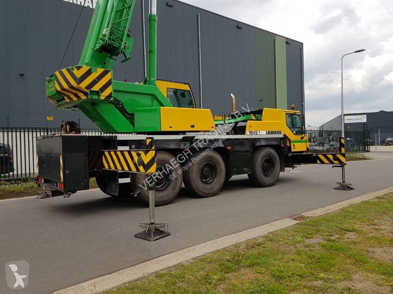 Kraan Liebherr 1045-1 6x6x6
