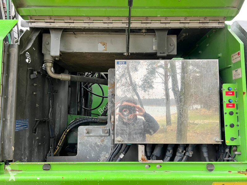 Macara Sennebogen ELECTRIC / GOOD CONDITION