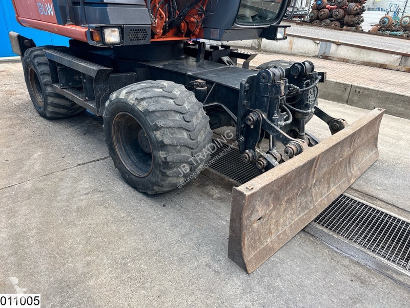 轮胎式挖掘机二手日立ZX 130 W 4x4, 87,5 kW, 13885 h, 2-piece boom