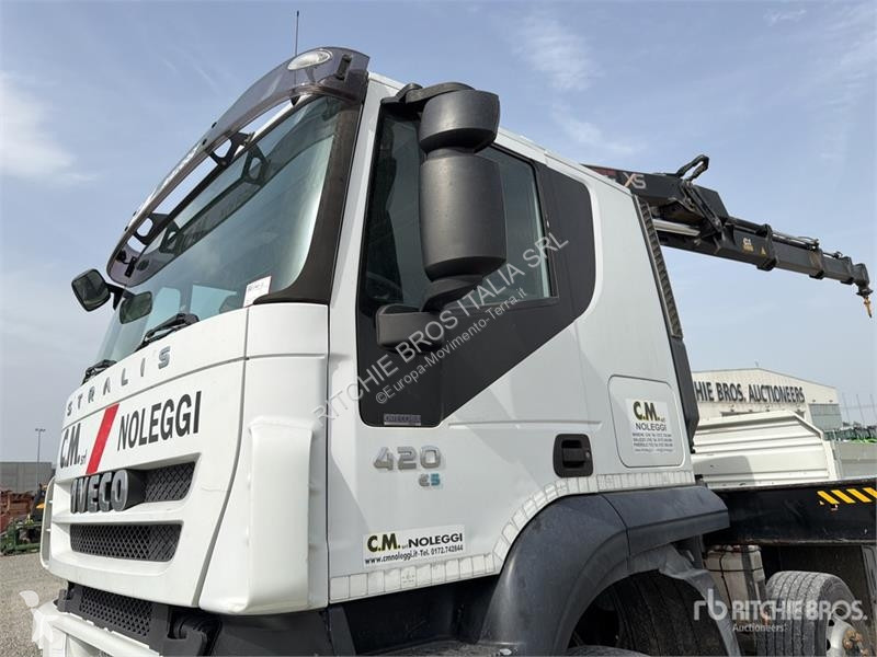 Кран Iveco Stralis 420