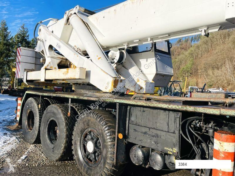 Kran Demag HC200