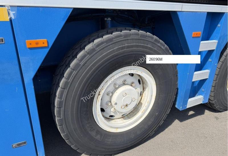 Macara Liebherr MK100
