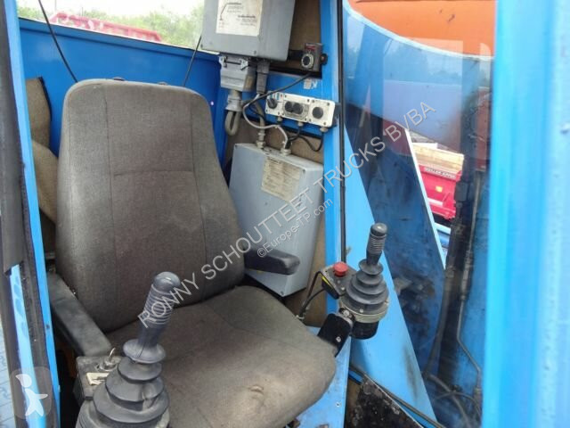 Vrachtwagen Mercedes 2638 K 6x4 mit Heckkran...