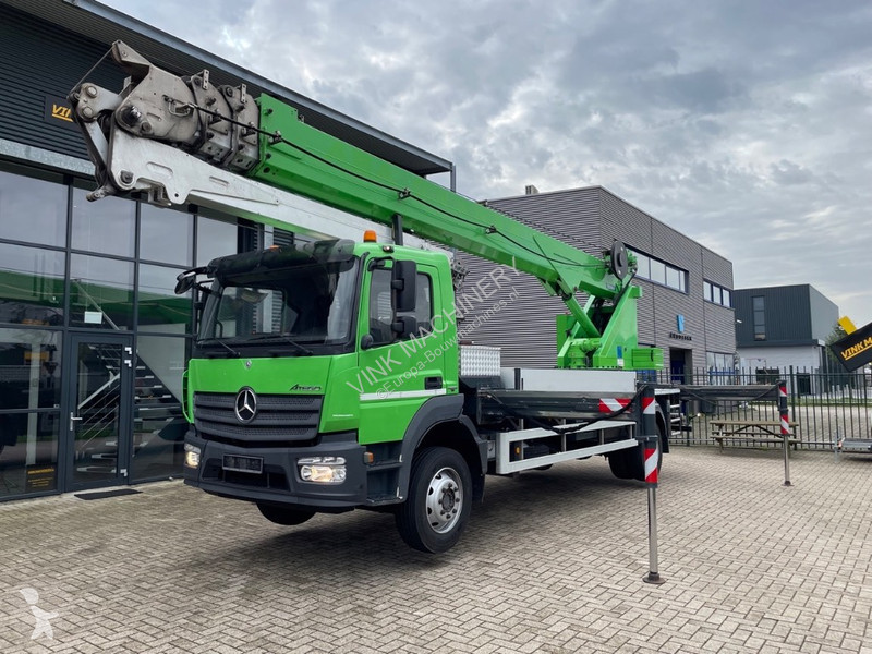 Grua Böcker AK 44/4000