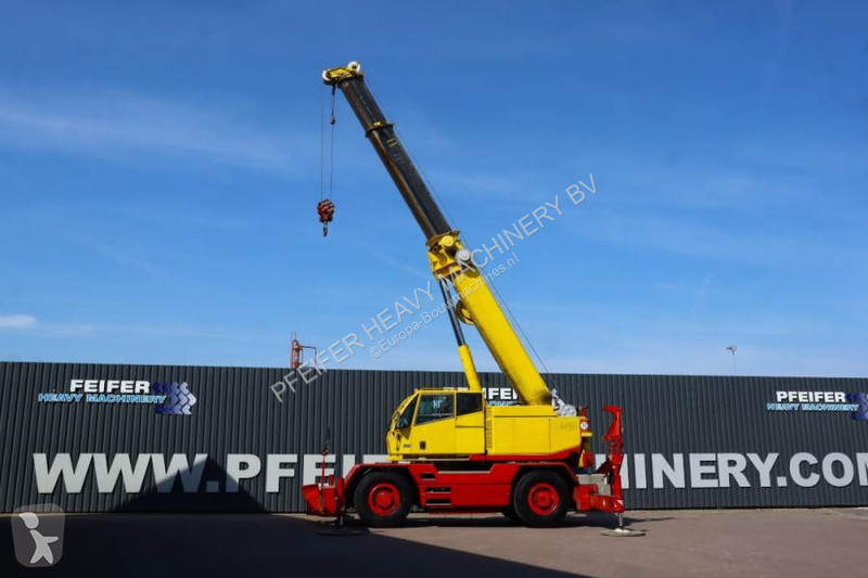 Grua  CT2 Diesel, 4x4x4 Drive, 30m Main Boom,...