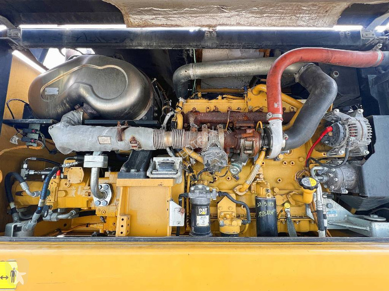 Kran Caterpillar MH3022  2015   CE
