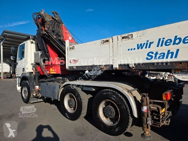 Ledat fordon DAF CF / 6X4 Blatt / 28m Fassi...