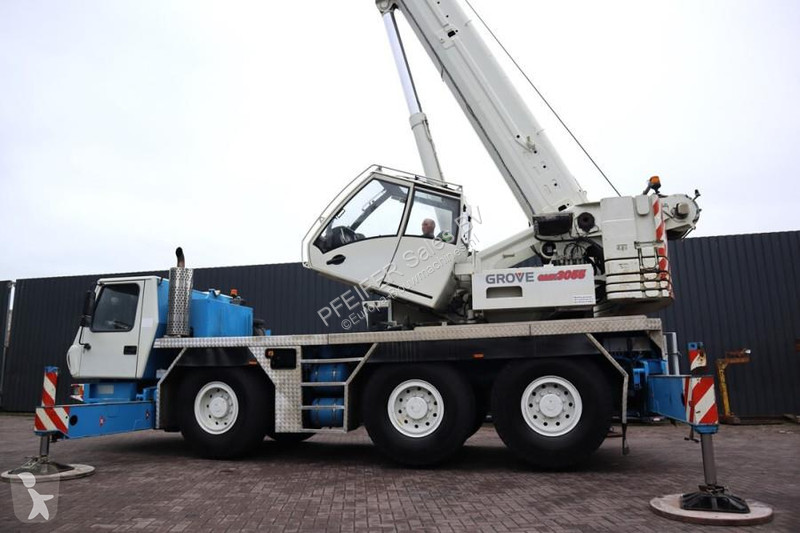 Žeriav Grove Diesel, 6x6x6, 55t Capacity, 43m...