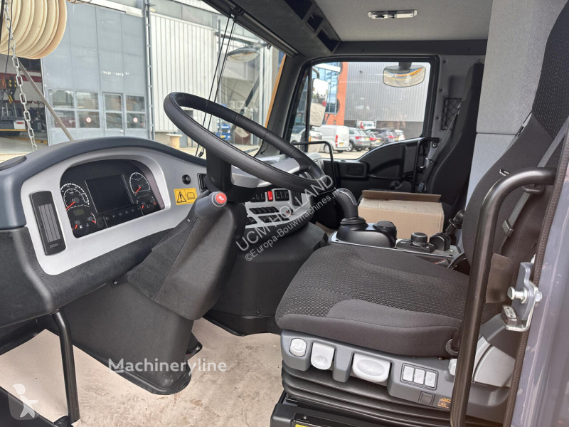 Žeriav Tadano Tadano AC 5.220 L-1