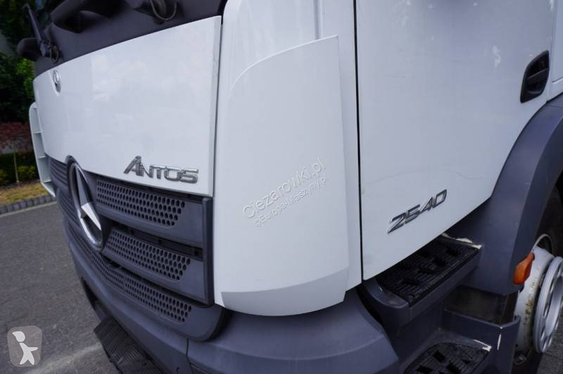 Žeriav Mercedes Antos 2540