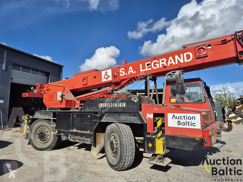 Macara Liebherr UTM 526