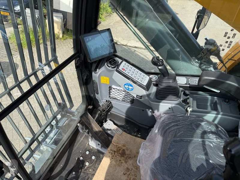 Grue Liebherr LH 26 M LINTRONIC ( UNUSED NEW )