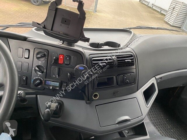 Grúa Mercedes Axor 1833 L 4x2 Axor 1833 L 4x2...