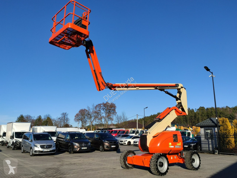 منصة تلسكوبية JLG 4x4 PODNOŚNIK PRZEGUBOWY