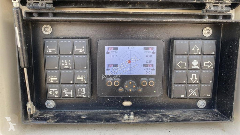 Grua Demag AC 250-5