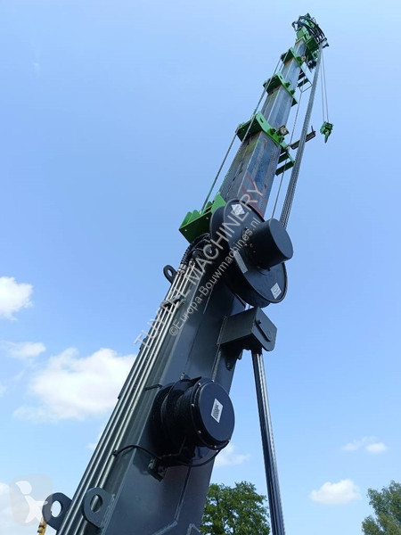 Grua  LGC30 maeda mc hybride speed minikraan...
