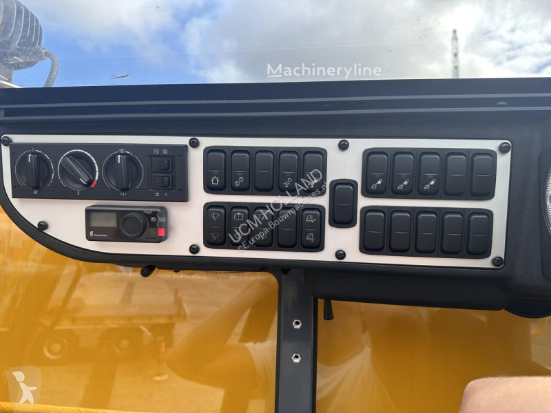 Žeriav Tadano Tadano AC 5.220 L-1