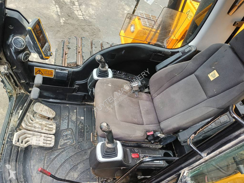 Kran JCB JS160HR tracked waste industry handler...