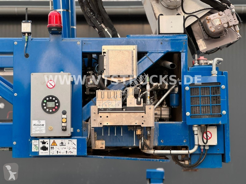 شاحنة Mitsubishi Fuso 9C18 Klaas Dachdeckerkran